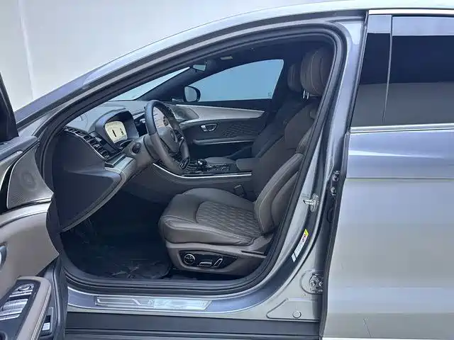 BYD Han — миниатюра 14