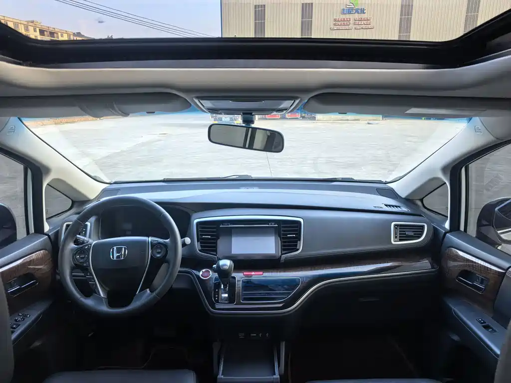 Honda Odyssey — миниатюра 15