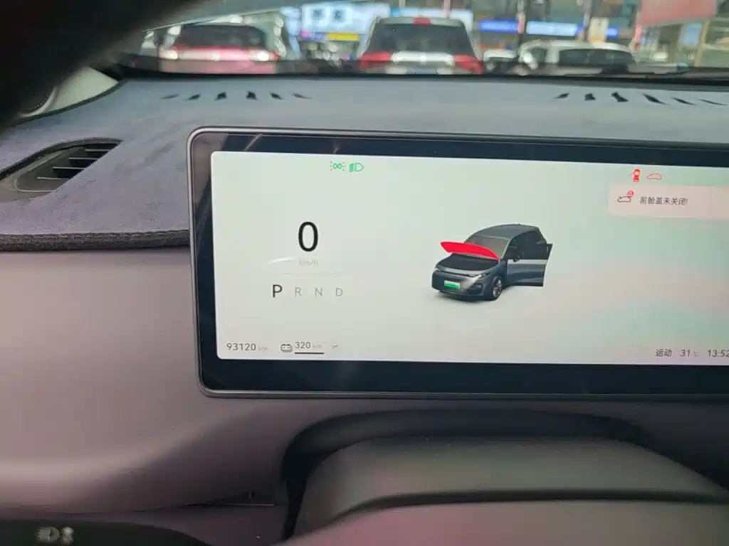 Leapmotor Leapmotor C10 — миниатюра 12