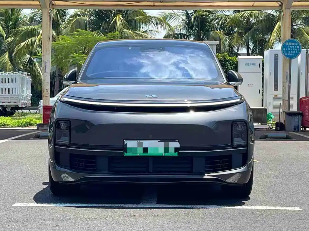 Li Auto Li L8 — миниатюра 2