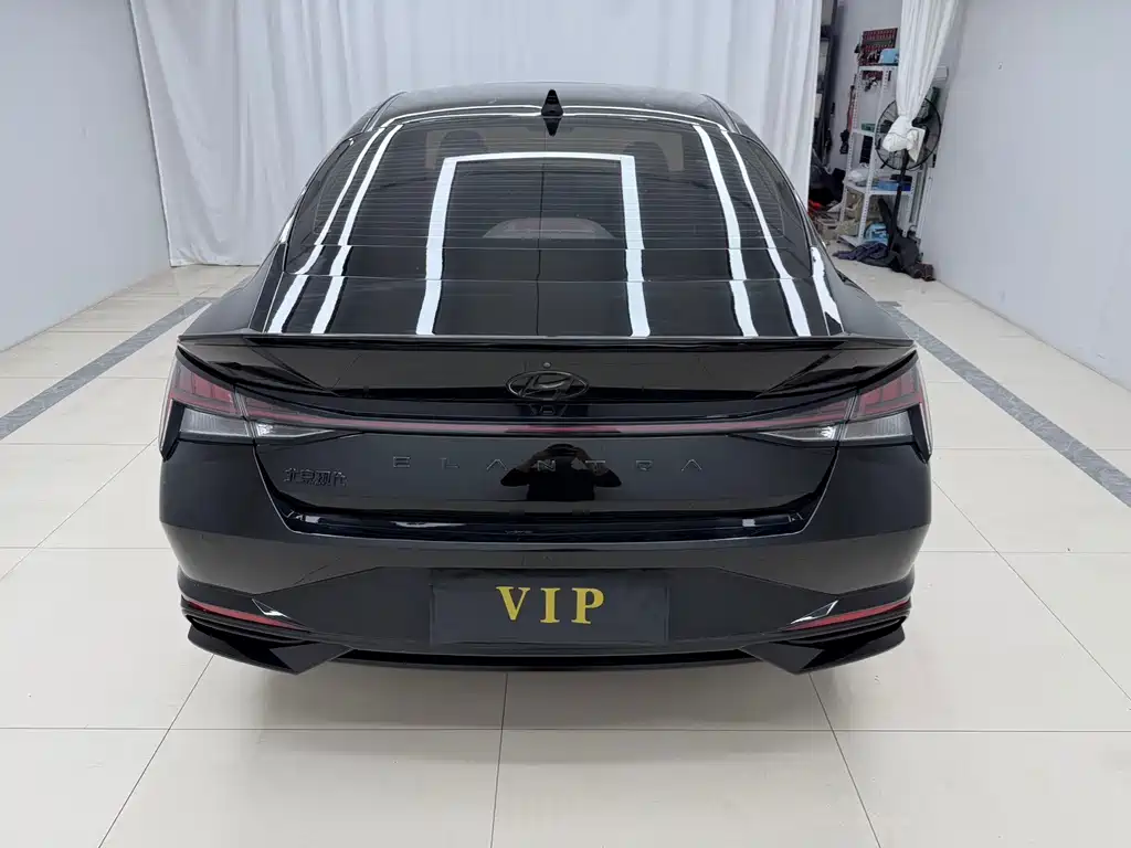 Hyundai Elantra — миниатюра 5