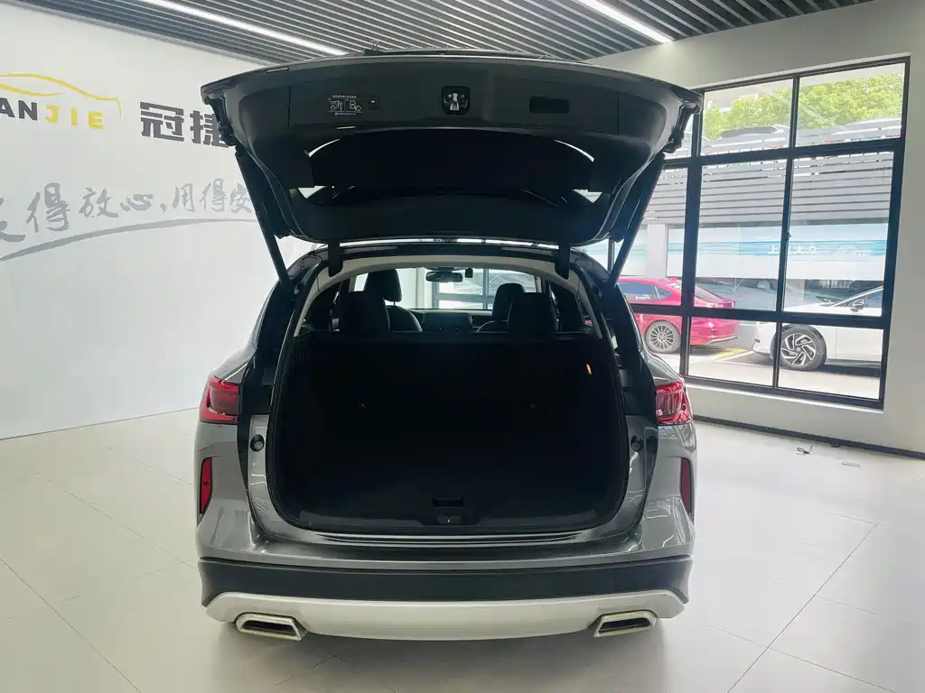 Infiniti QX50 — миниатюра 14