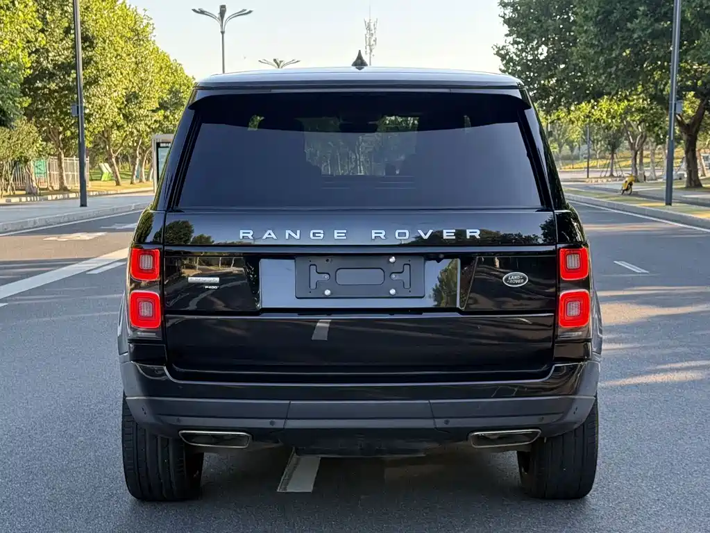 Land Rover Range Rover — миниатюра 8