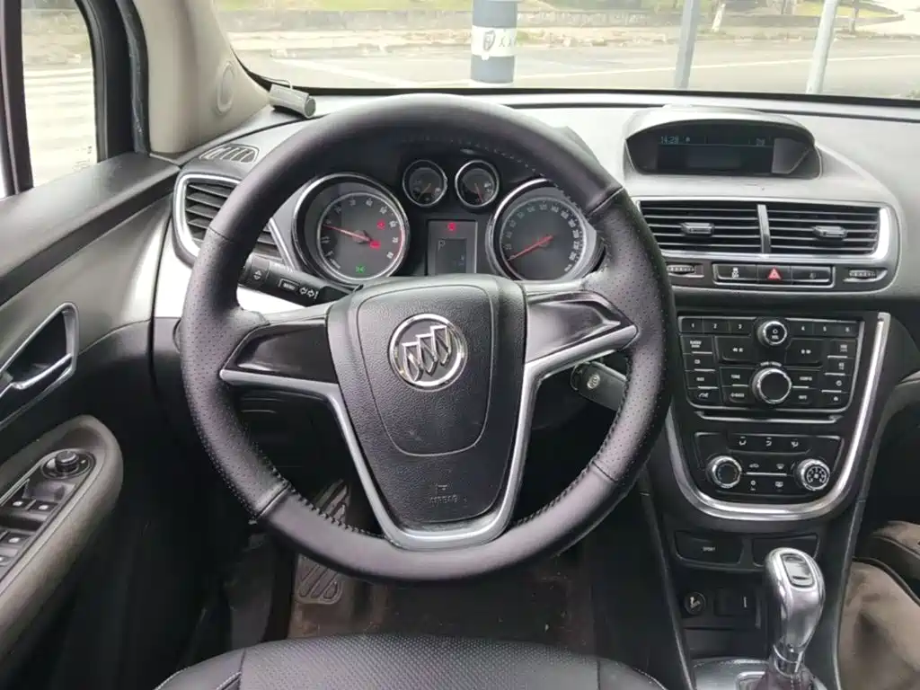 Buick Encore — миниатюра 11