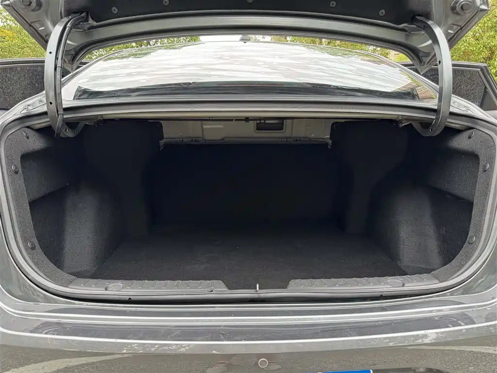 Changan Eado — миниатюра 19