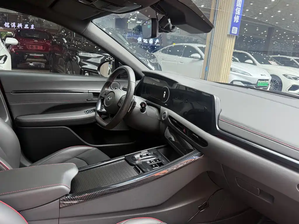 Hyundai Sonata — миниатюра 13