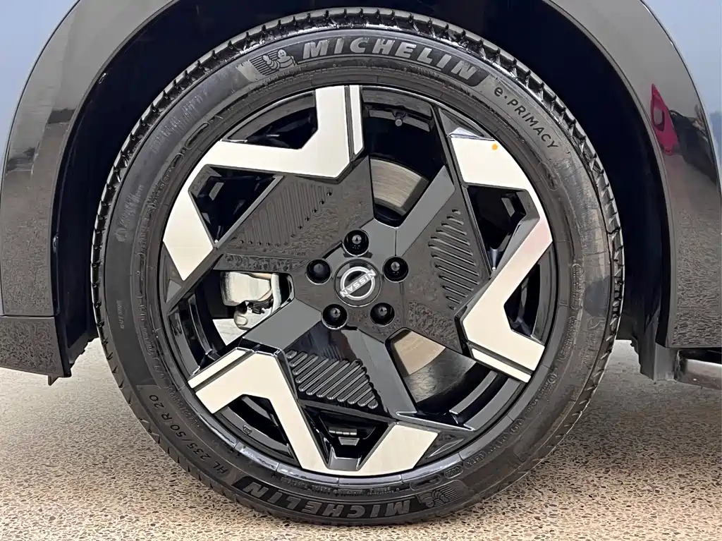 Nissan 日产NX8 — миниатюра 9