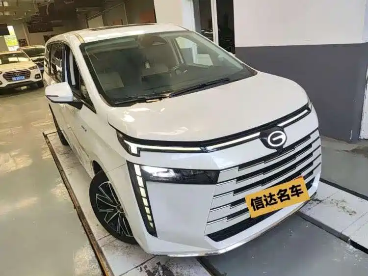 GAC Motor Trumpchi E8 PHEV — миниатюра 2