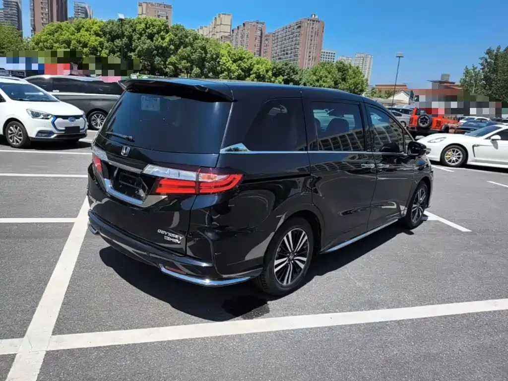 Honda Odyssey — миниатюра 7