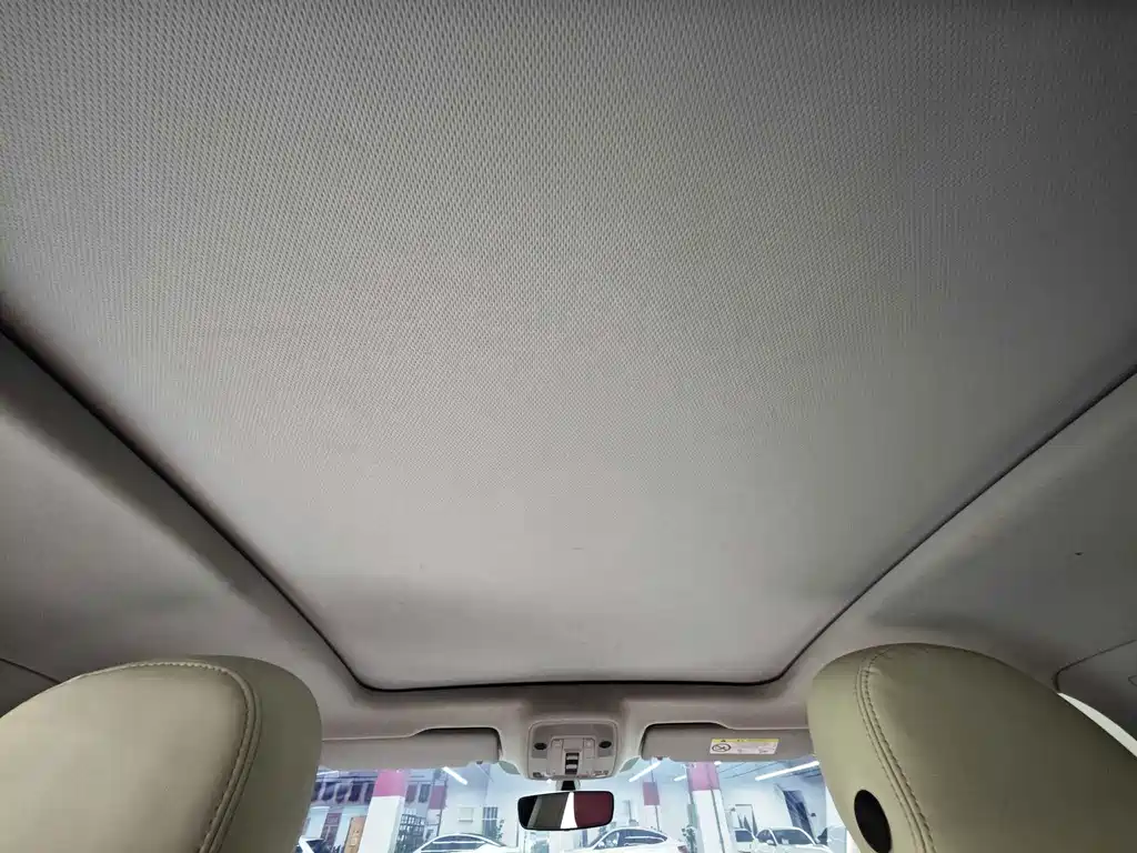 Audi Q3 - фото 6