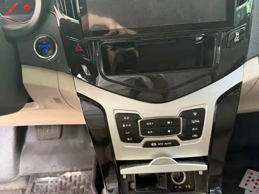 BYD e5 — миниатюра 7
