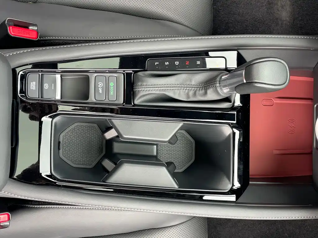 Honda Accord — миниатюра 14