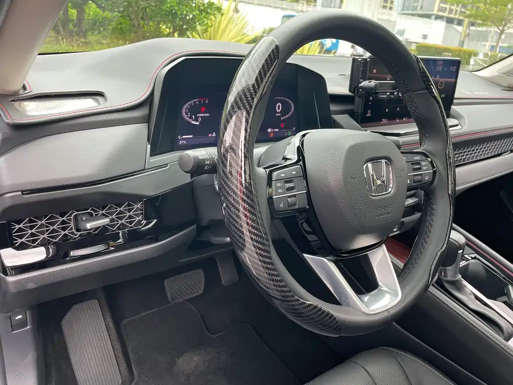 Honda Accord — миниатюра 9