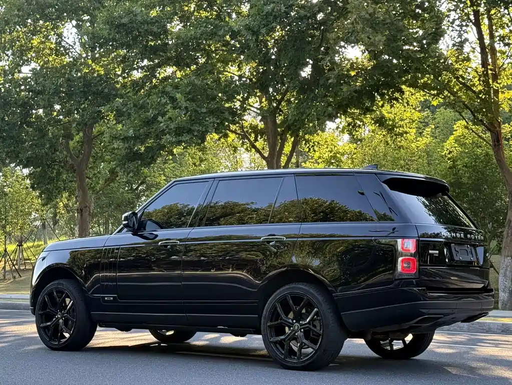 Land Rover Range Rover — миниатюра 7