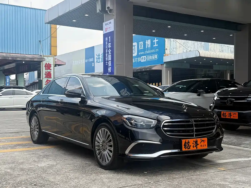 Mercedes-Benz E-Class — миниатюра 3