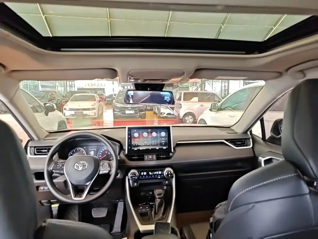 Toyota Wildlander — миниатюра 18