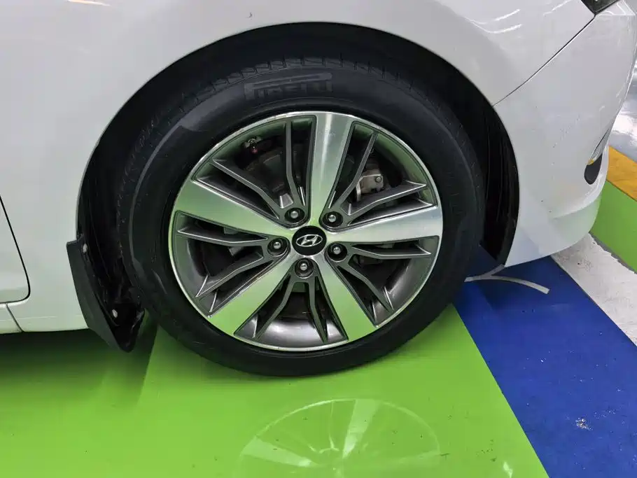 Hyundai Mistra — миниатюра 6