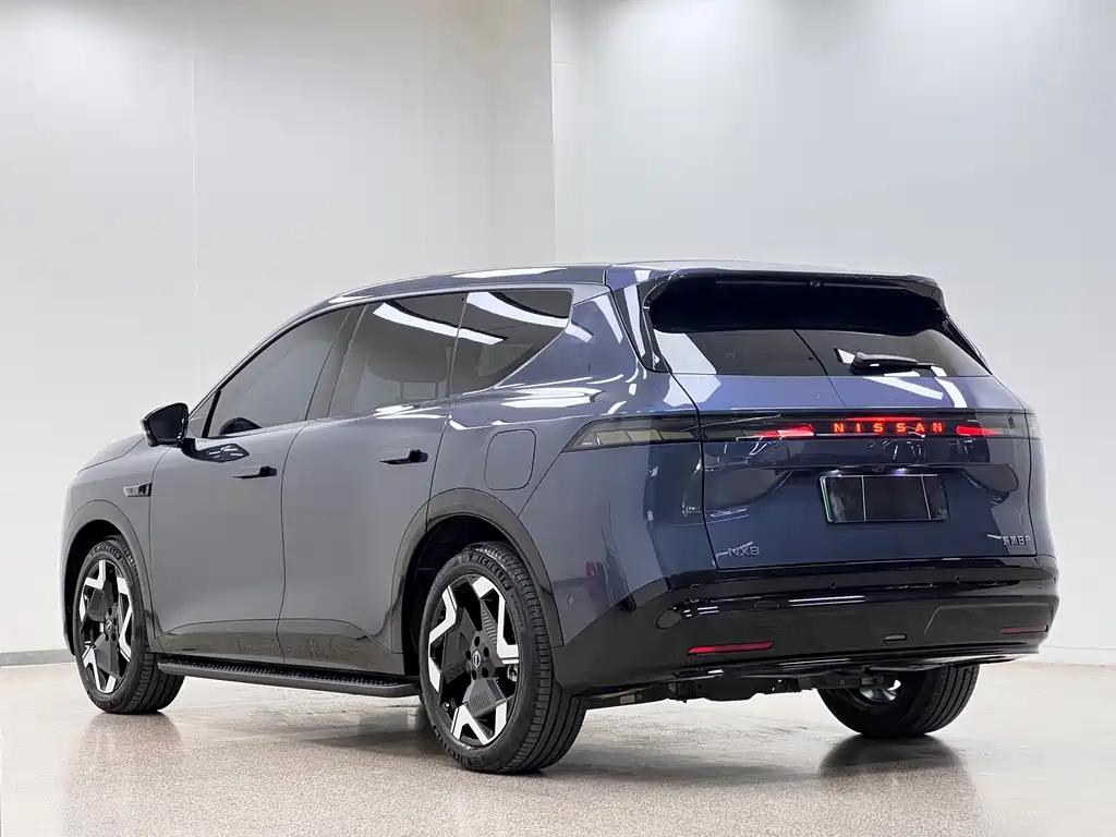 Nissan 日产NX8 — миниатюра 5