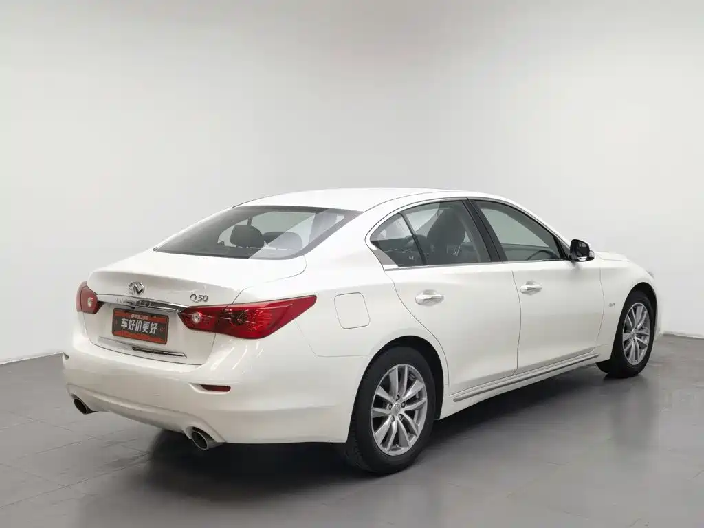 Infiniti Q50L — миниатюра 2