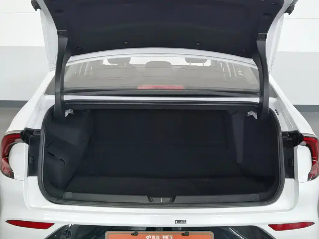 Wuling Xingguang — миниатюра 16