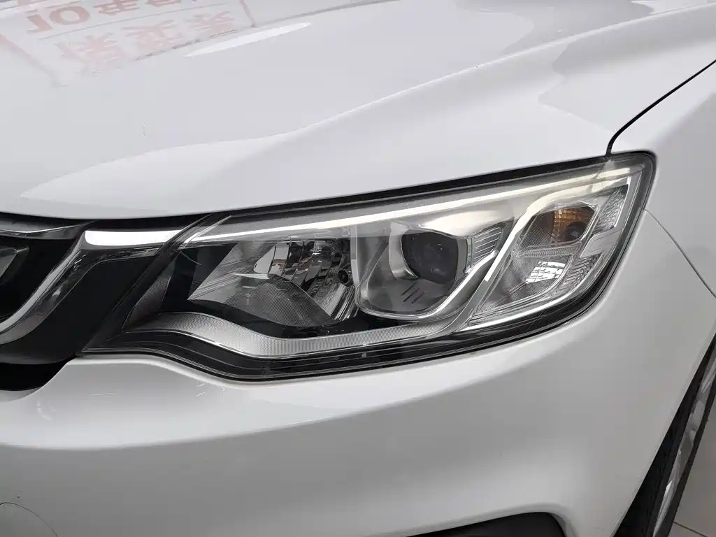 Geely Vision — миниатюра 7