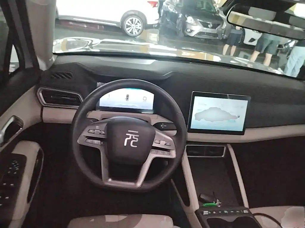 BYD Yuan UP — миниатюра 11