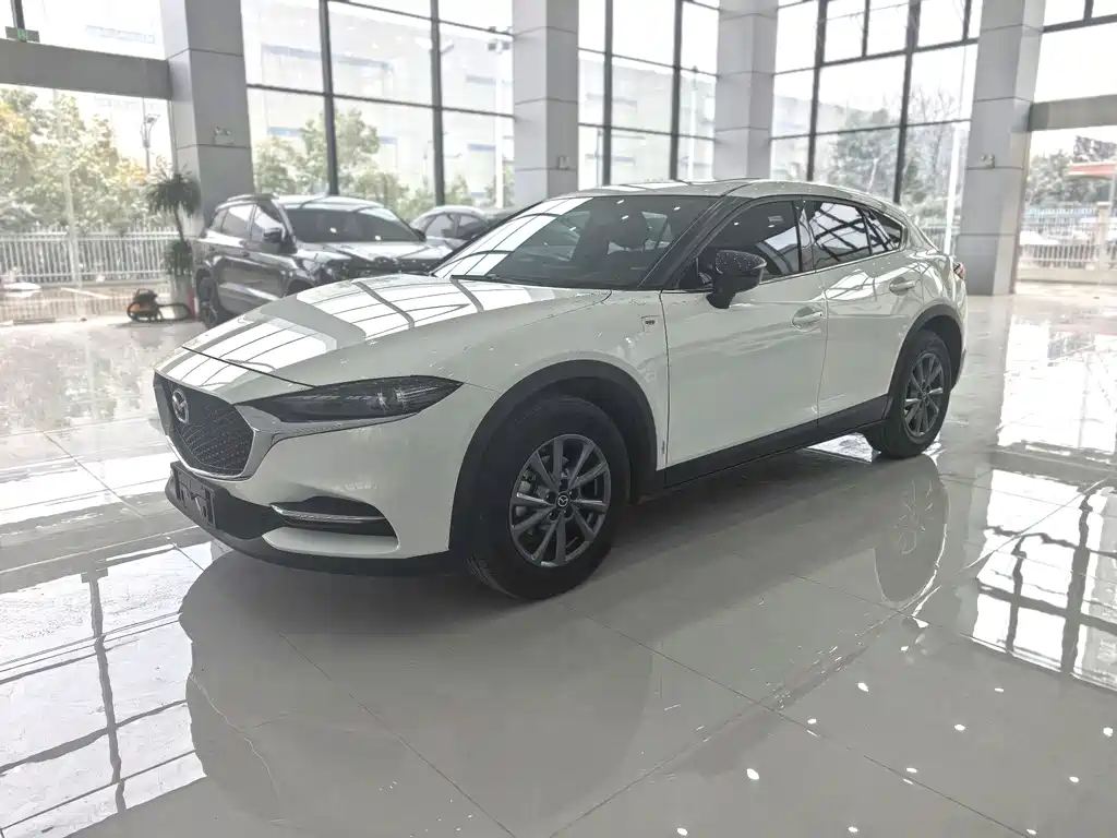 Mazda CX-4 2022