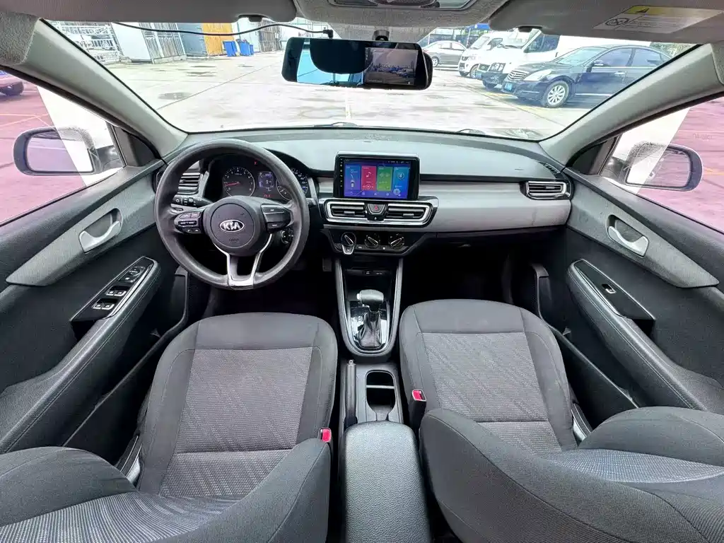 Kia Forte — миниатюра 6