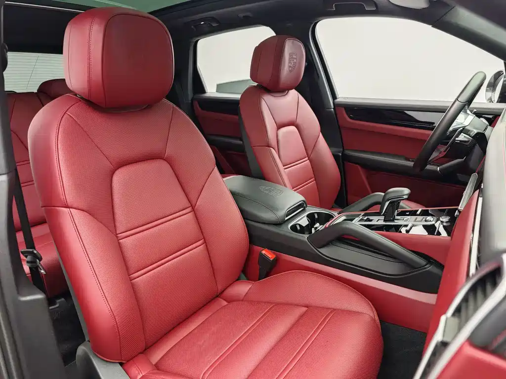 Porsche Cayenne — миниатюра 15