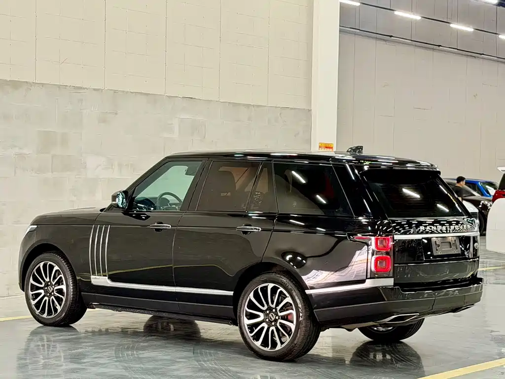 Land Rover Range Rover — миниатюра 10