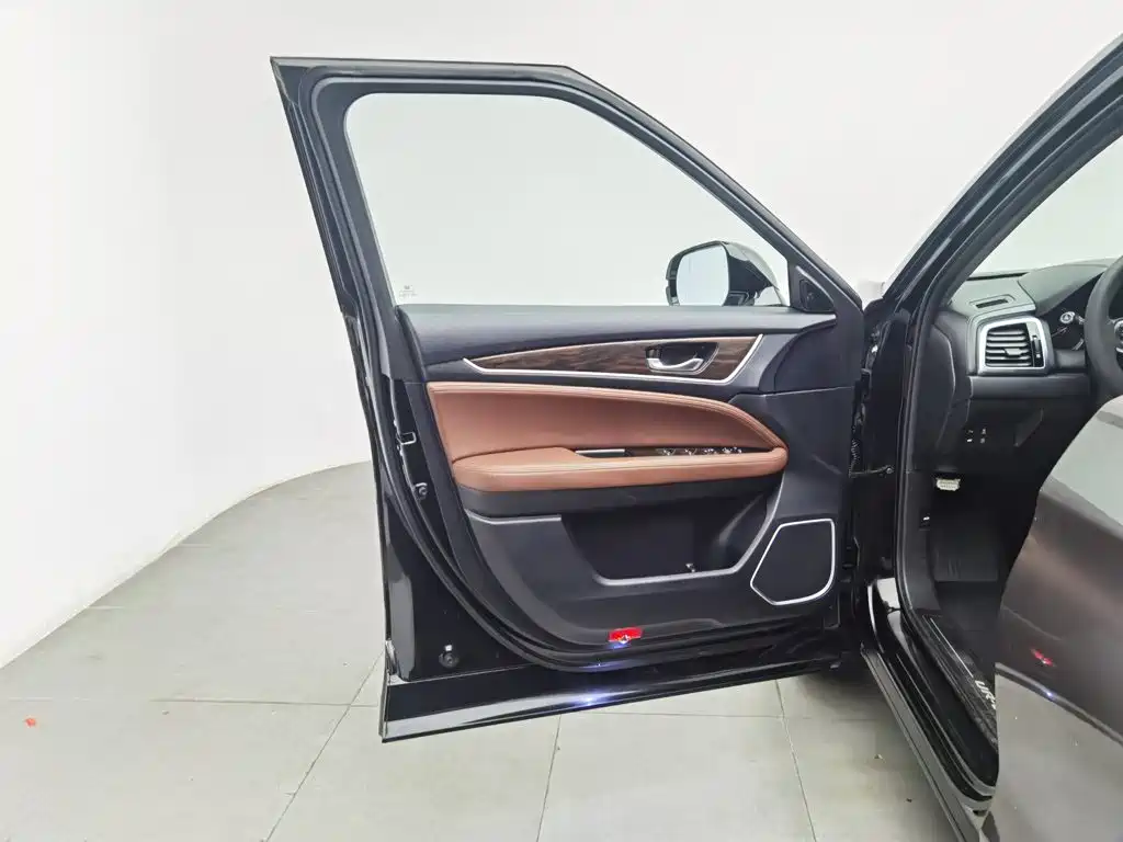 Honda UR-V — миниатюра 8