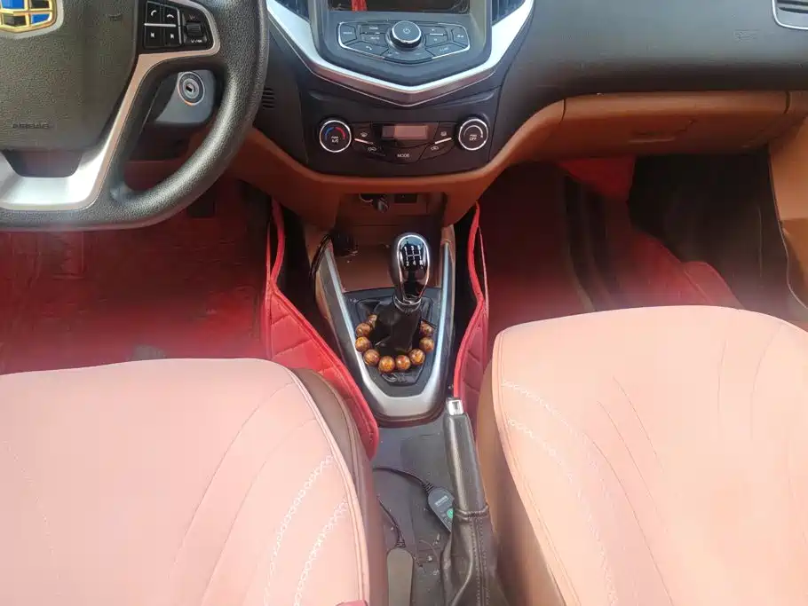 Geely King Kong — миниатюра 16