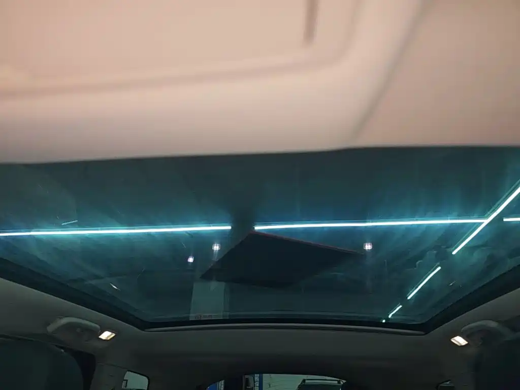 Land Rover Discovery Sport — миниатюра 18