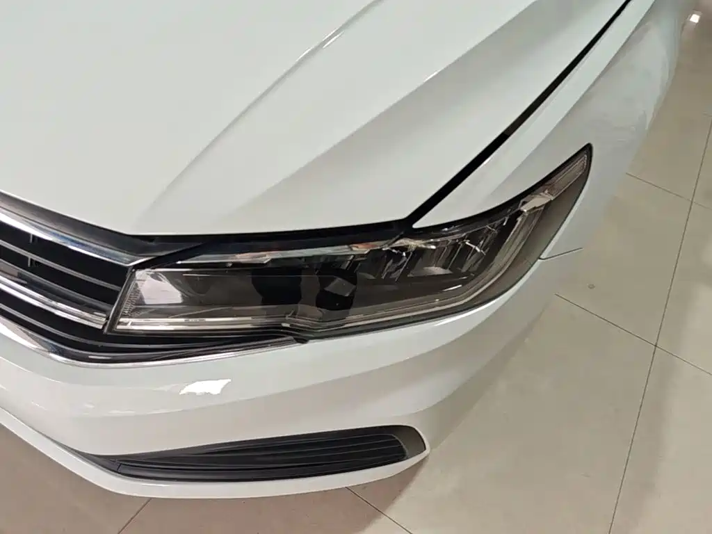 Volkswagen Bora — миниатюра 24