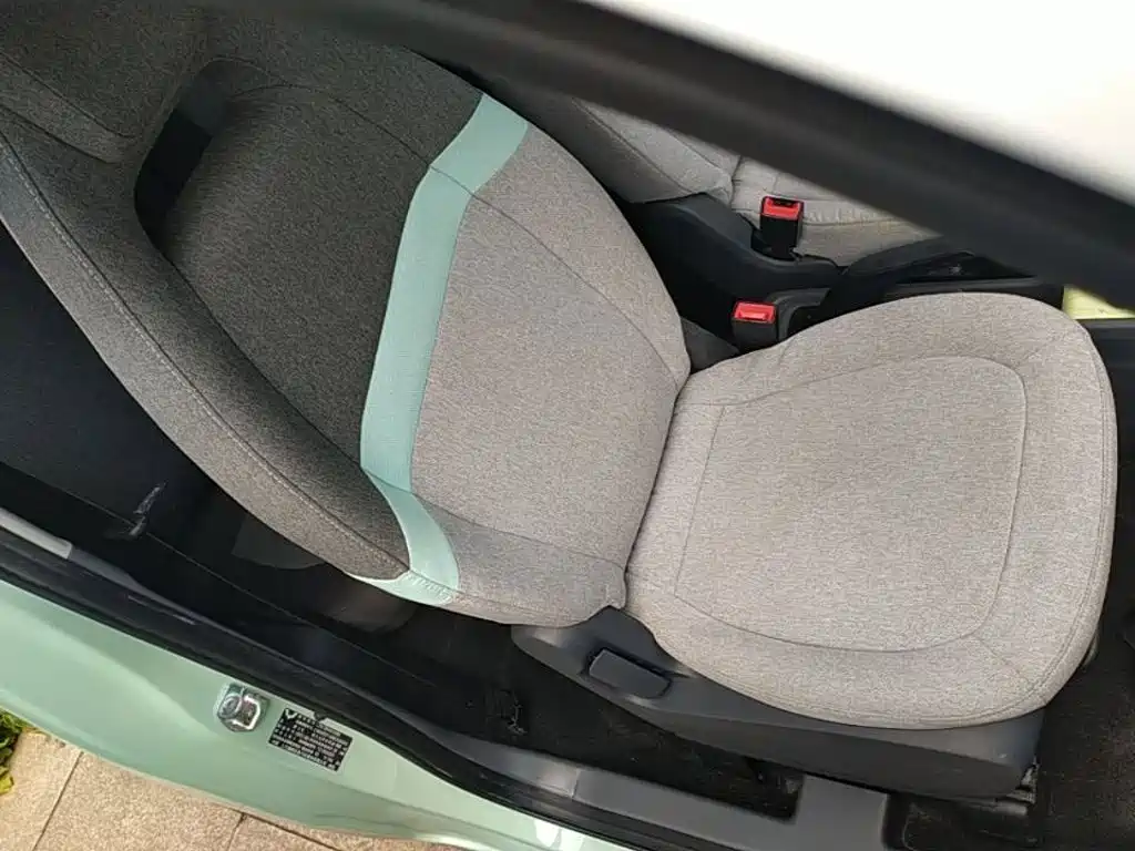 Wuling MINIEV — миниатюра 25