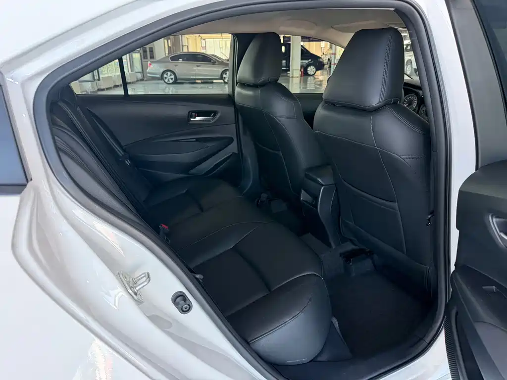 Toyota Corolla — миниатюра 11