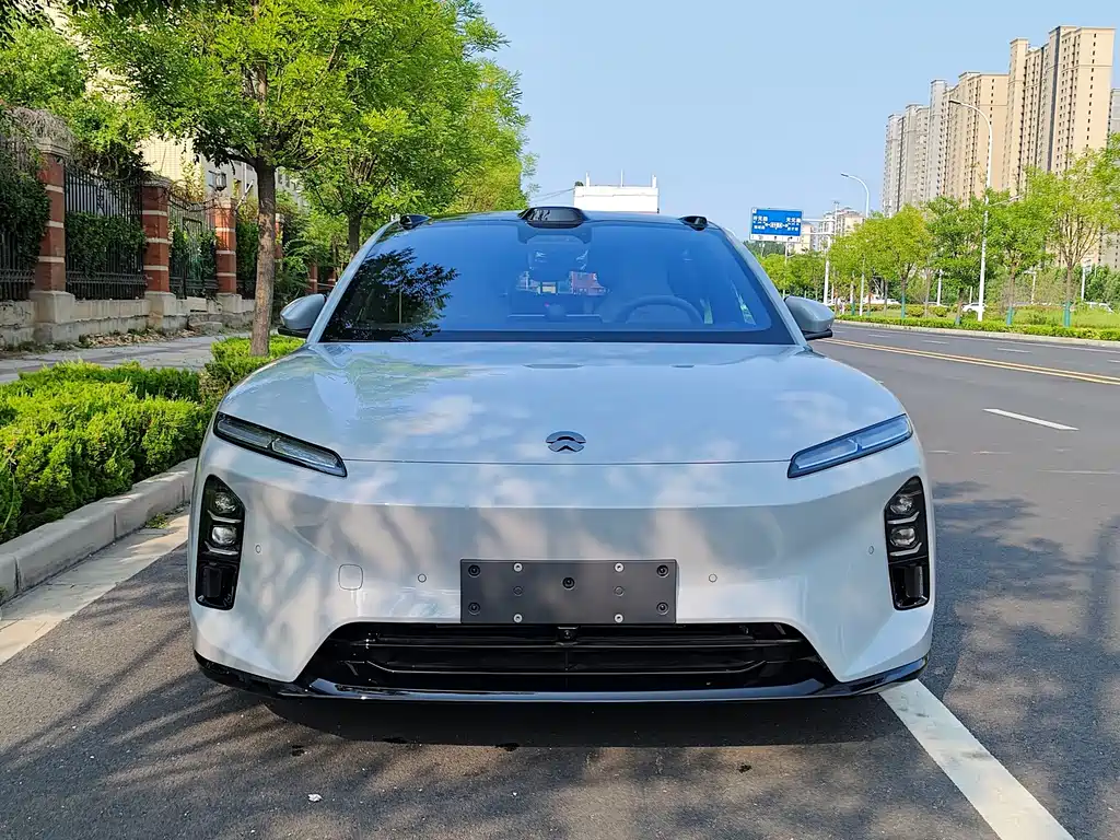 NIO ET5T 2025 Champion 100kWh Touring