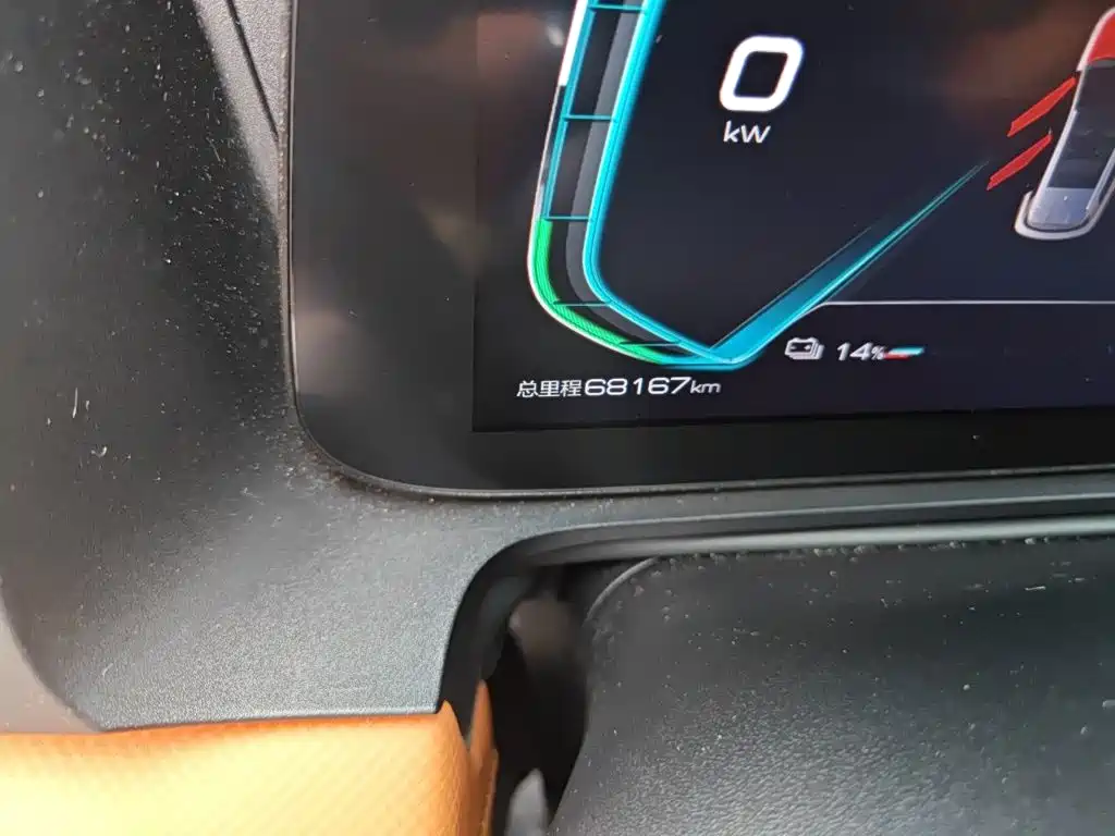 BYD e2 — миниатюра 8