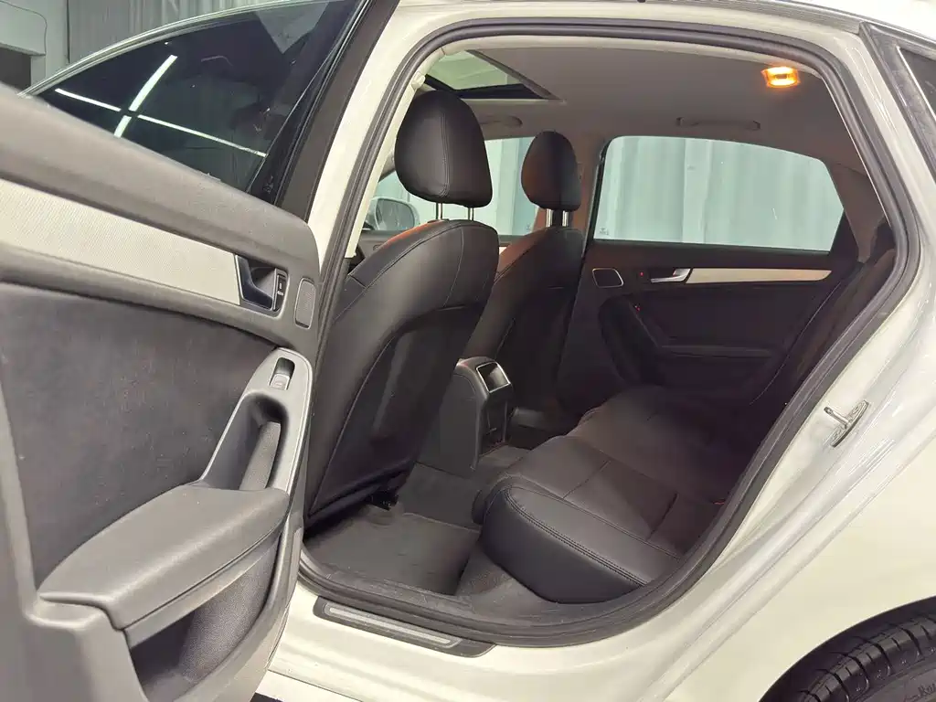 Audi A4L — миниатюра 17