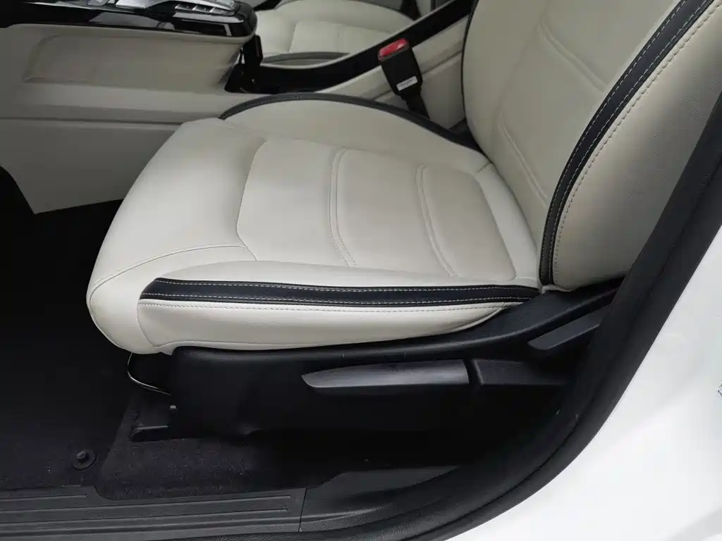 BYD Yuan Pro — миниатюра 20