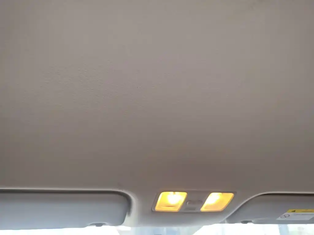 Hyundai Elantra — миниатюра 18