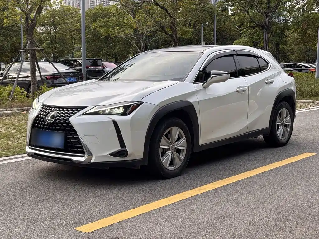 Lexus UX — миниатюра 2