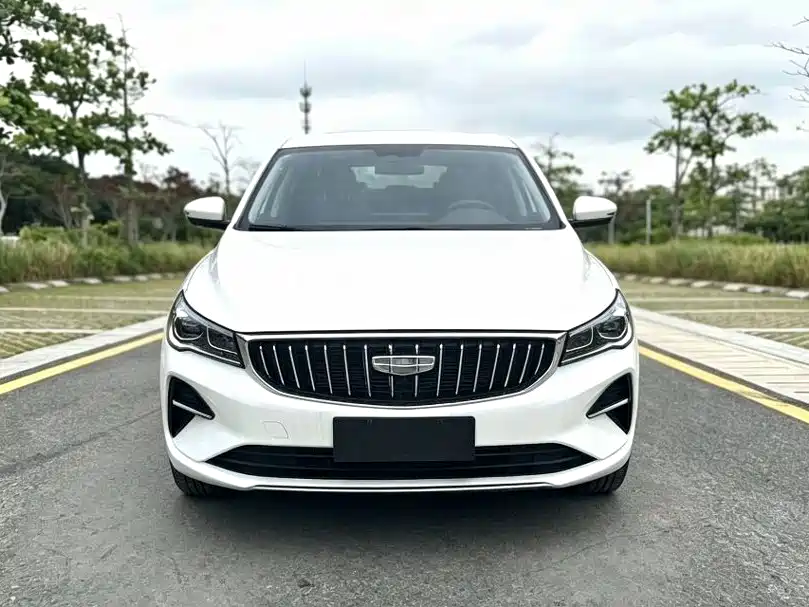 Geely Emgrand — миниатюра 2