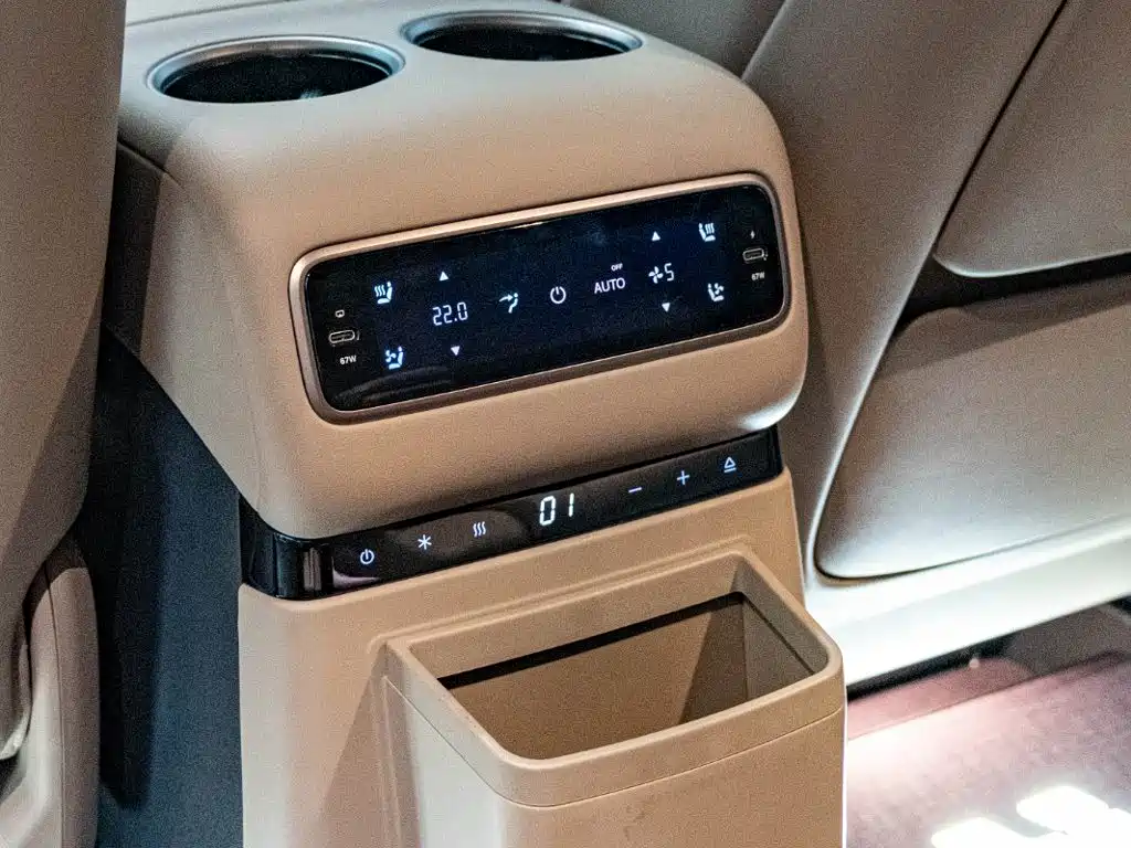 Li Auto Li MEGA — миниатюра 11