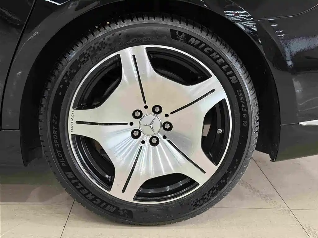 Mercedes-Benz S-Class — миниатюра 5