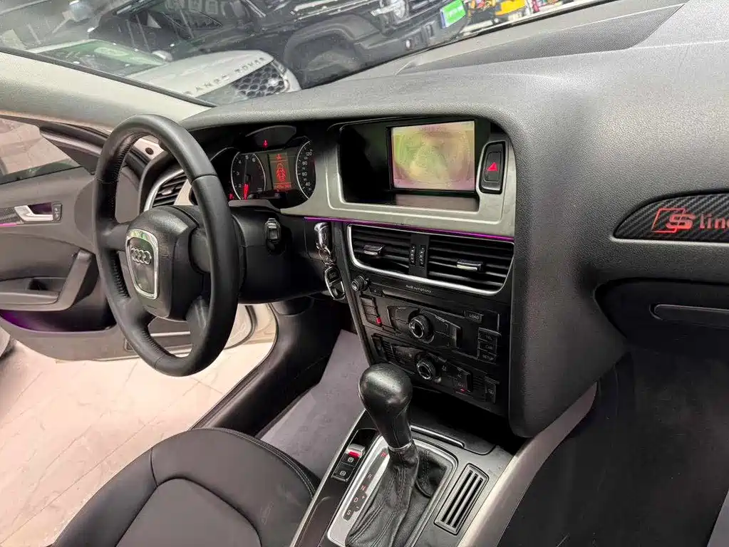 Audi A4L — миниатюра 8