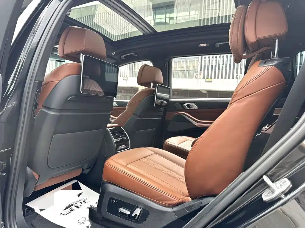 BMW X7 — миниатюра 5