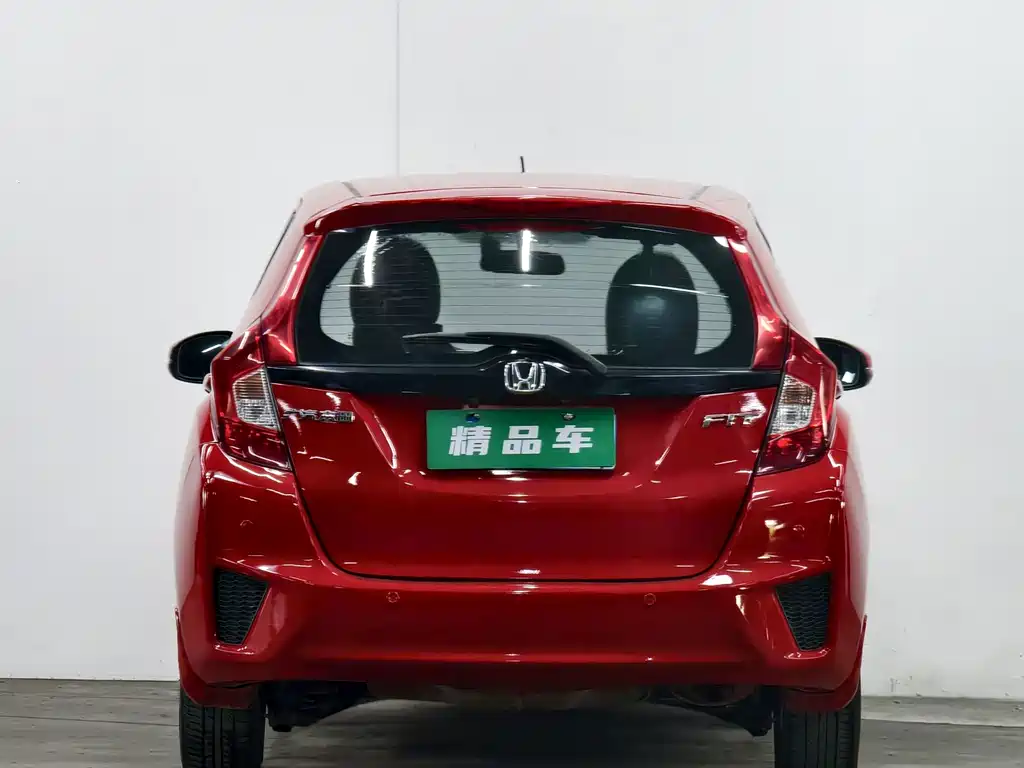 Honda Fit — миниатюра 5