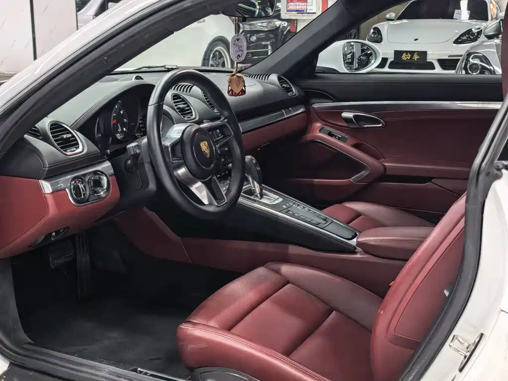 Porsche 718 — миниатюра 5