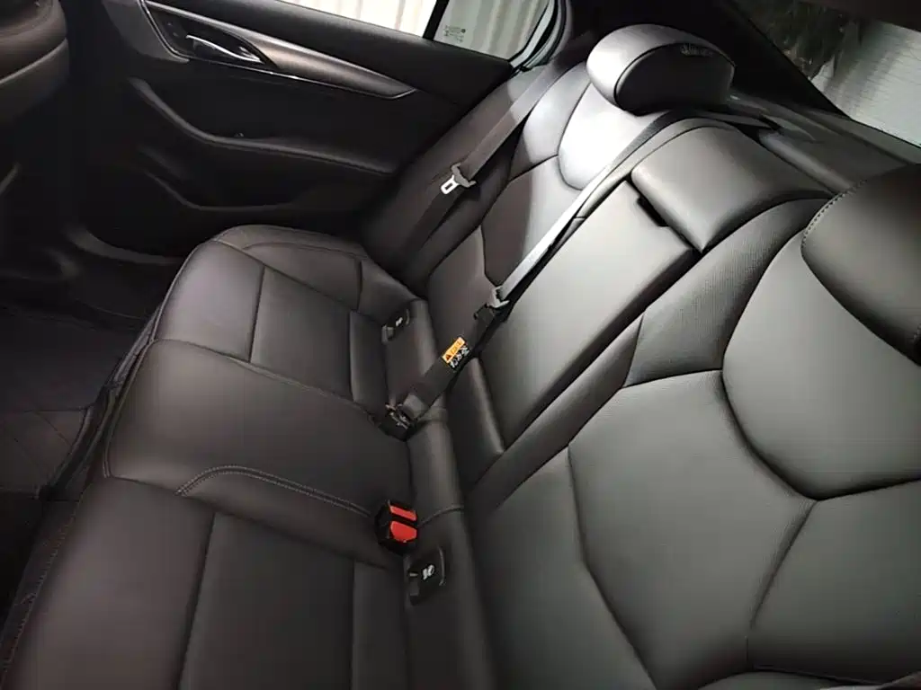 Cadillac CT5 — миниатюра 17